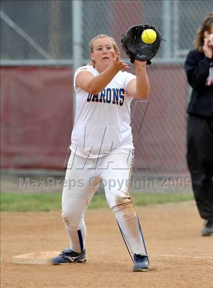 Thumbnail 1 in Fountain Valley @ Savanna photogallery.