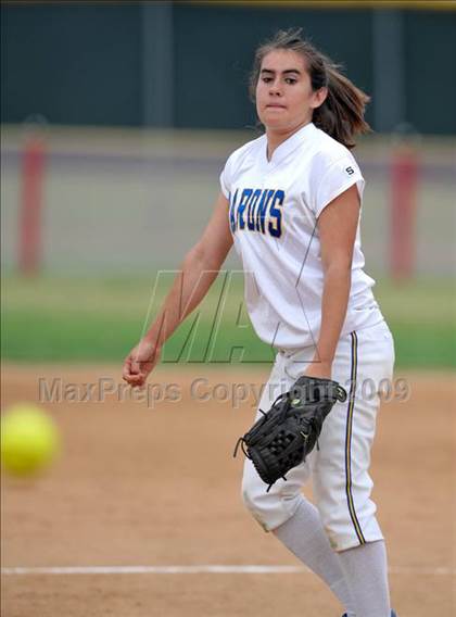 Thumbnail 1 in Fountain Valley @ Savanna photogallery.
