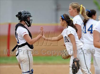 Thumbnail 1 in Fountain Valley @ Savanna photogallery.