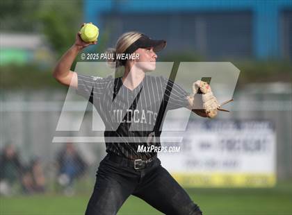 Thumbnail 1 in Athens vs. Central Columbia (PIAA D4 Class 4A Final) photogallery.