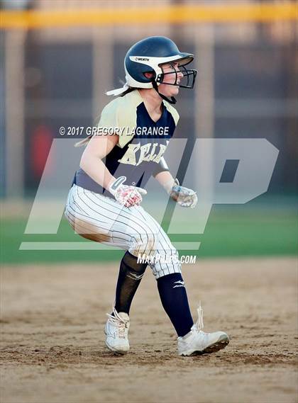 Thumbnail 2 in Plano West vs. Keller photogallery.
