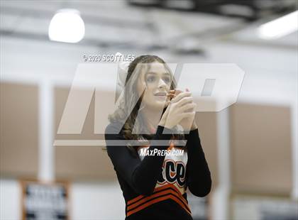 Thumbnail 2 in Circleville vs Amanda-Clearcreek photogallery.