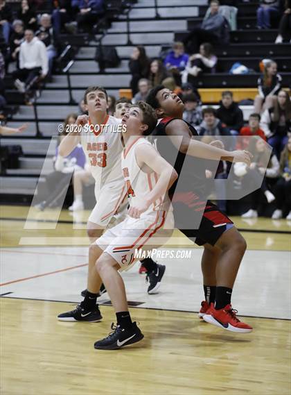 Thumbnail 3 in Circleville vs Amanda-Clearcreek photogallery.