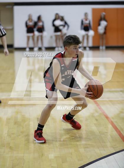 Thumbnail 1 in Circleville vs Amanda-Clearcreek photogallery.