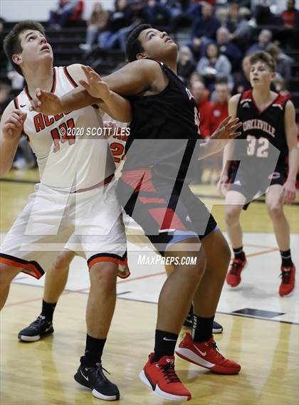 Thumbnail 2 in Circleville vs Amanda-Clearcreek photogallery.