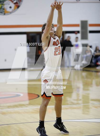 Thumbnail 1 in Circleville vs Amanda-Clearcreek photogallery.