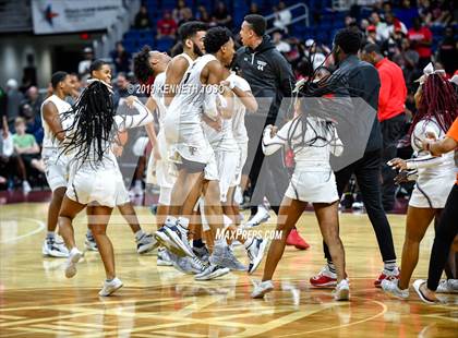 Thumbnail 1 in Mansfield Timberview vs. Wagner (UIL 5A Final) photogallery.