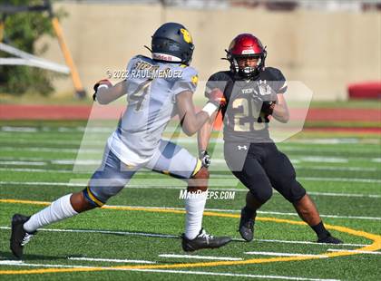 Thumbnail 1 in Warren @ Downey photogallery.