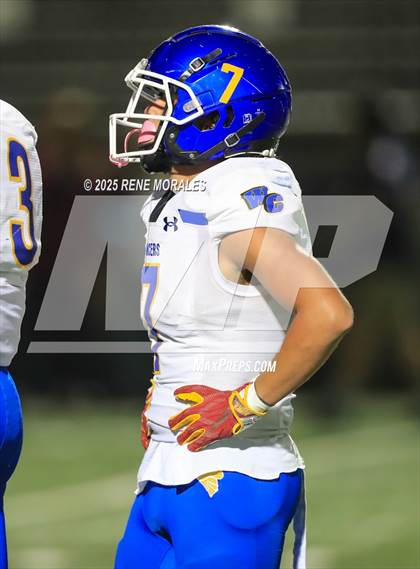 Thumbnail 2 in Western Christian vs Maranatha photogallery.