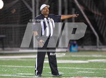 Thumbnail 3 in Western Christian vs Maranatha photogallery.