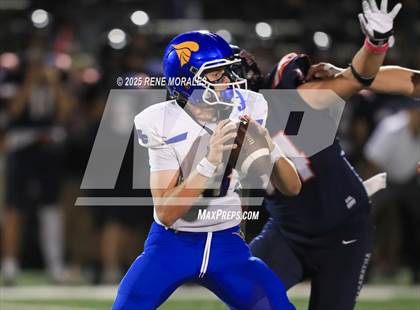 Thumbnail 2 in Western Christian vs Maranatha photogallery.