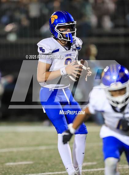 Thumbnail 2 in Western Christian vs Maranatha photogallery.