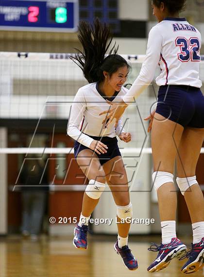 Thumbnail 2 in Allen vs Hebron photogallery.