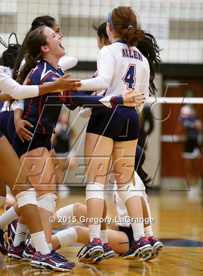 Thumbnail 3 in Allen vs Hebron photogallery.