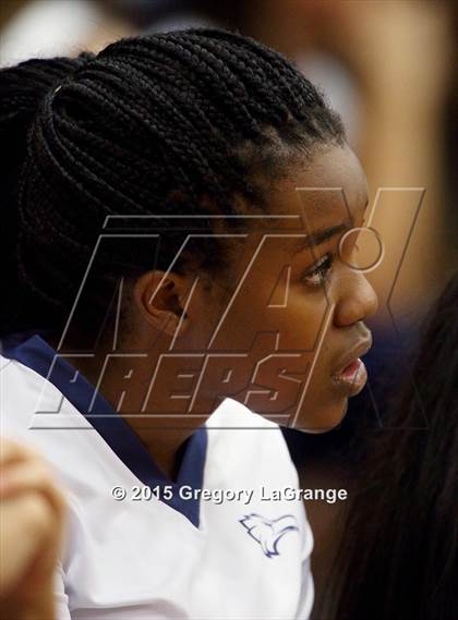 Thumbnail 2 in Allen vs Hebron photogallery.
