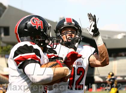 Thumbnail 3 in Walnut Hills vs. Oak Hills (Crosstown Showdown) photogallery.