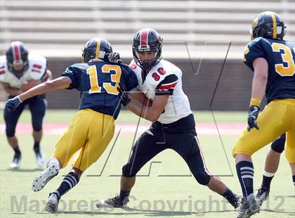 Thumbnail 3 in Walnut Hills vs. Oak Hills (Crosstown Showdown) photogallery.