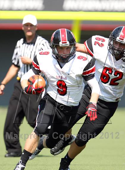 Thumbnail 2 in Walnut Hills vs. Oak Hills (Crosstown Showdown) photogallery.