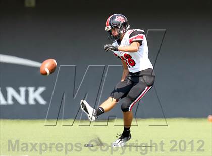 Thumbnail 2 in Walnut Hills vs. Oak Hills (Crosstown Showdown) photogallery.