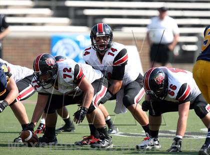 Thumbnail 3 in Walnut Hills vs. Oak Hills (Crosstown Showdown) photogallery.