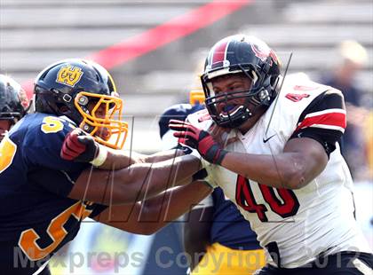 Thumbnail 2 in Walnut Hills vs. Oak Hills (Crosstown Showdown) photogallery.