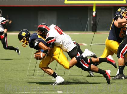 Thumbnail 1 in Walnut Hills vs. Oak Hills (Crosstown Showdown) photogallery.