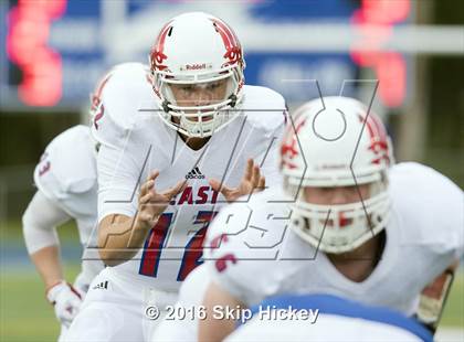 Thumbnail 2 in East vs. Palmer photogallery.