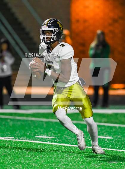 Thumbnail 3 in Buford vs. Carrollton (GHSA 6A Quarterfinal Playoff) photogallery.