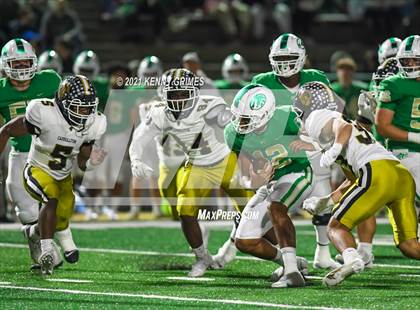 Thumbnail 1 in Buford vs. Carrollton (GHSA 6A Quarterfinal Playoff) photogallery.