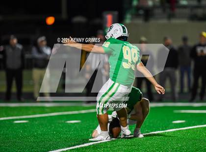 Thumbnail 2 in Buford vs. Carrollton (GHSA 6A Quarterfinal Playoff) photogallery.