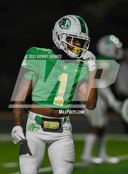 Thumbnail 2 in Buford vs. Carrollton (GHSA 6A Quarterfinal Playoff) photogallery.