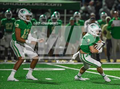 Thumbnail 3 in Buford vs. Carrollton (GHSA 6A Quarterfinal Playoff) photogallery.