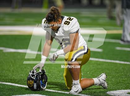 Thumbnail 1 in Buford vs. Carrollton (GHSA 6A Quarterfinal Playoff) photogallery.