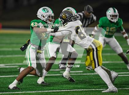 Thumbnail 3 in Buford vs. Carrollton (GHSA 6A Quarterfinal Playoff) photogallery.