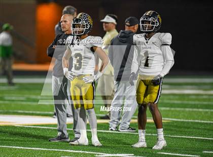 Thumbnail 2 in Buford vs. Carrollton (GHSA 6A Quarterfinal Playoff) photogallery.