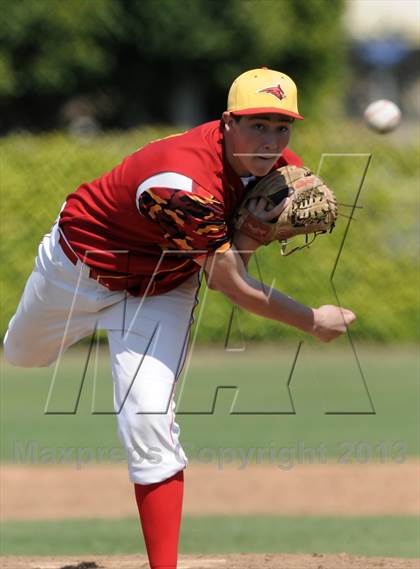 Thumbnail 3 in Calvert Hall vs. Orange Lutheran (Hard 9 National Classic) photogallery.