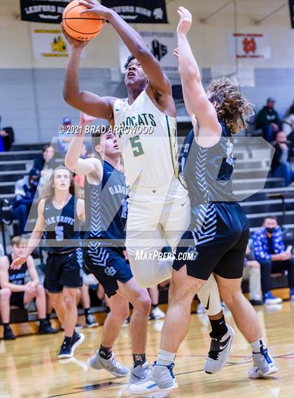 Thumbnail 3 in Eastern Randolph vs Oak Grove (Davidson-Randolph Christmas Classic) photogallery.