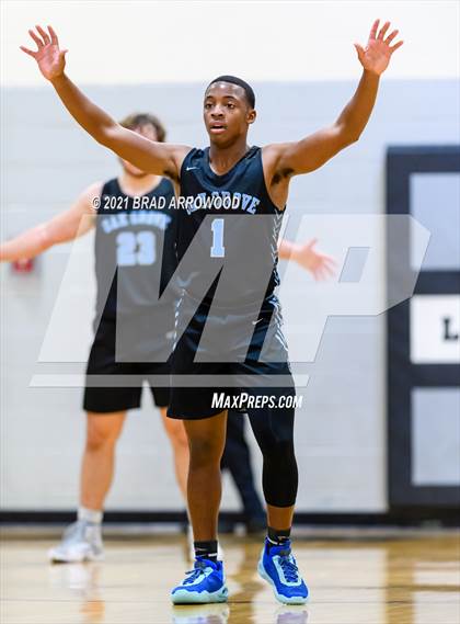 Thumbnail 2 in Eastern Randolph vs Oak Grove (Davidson-Randolph Christmas Classic) photogallery.