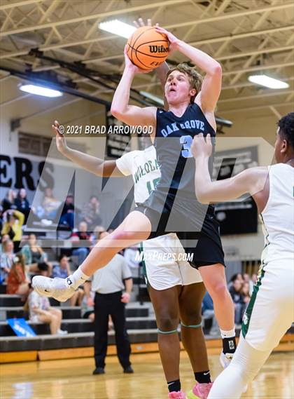 Thumbnail 1 in Eastern Randolph vs Oak Grove (Davidson-Randolph Christmas Classic) photogallery.