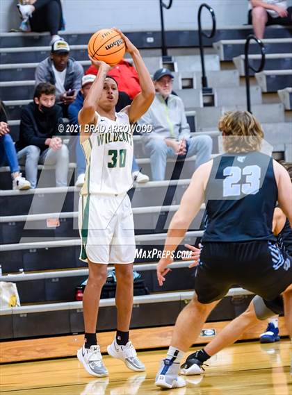 Thumbnail 2 in Eastern Randolph vs Oak Grove (Davidson-Randolph Christmas Classic) photogallery.