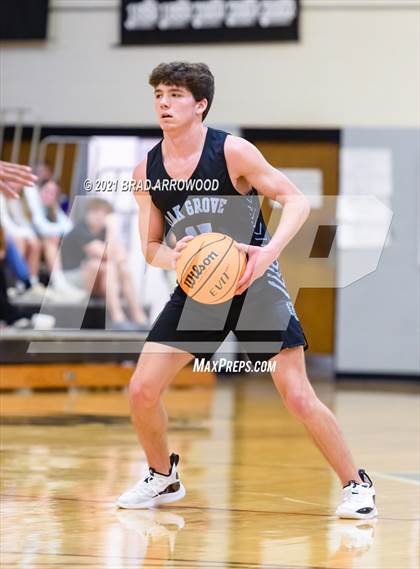 Thumbnail 3 in Eastern Randolph vs Oak Grove (Davidson-Randolph Christmas Classic) photogallery.