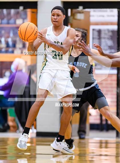 Thumbnail 1 in Eastern Randolph vs Oak Grove (Davidson-Randolph Christmas Classic) photogallery.