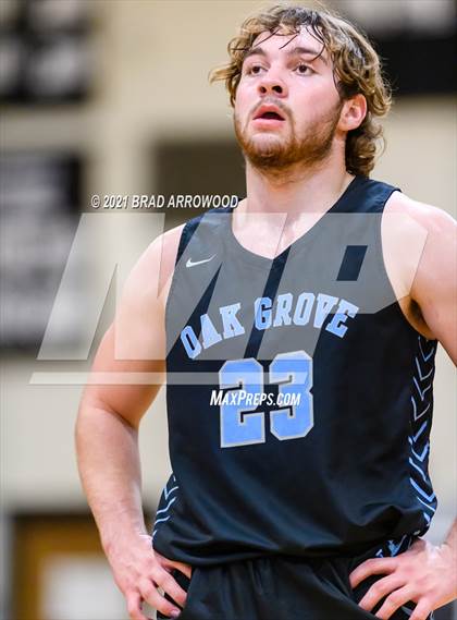 Thumbnail 2 in Eastern Randolph vs Oak Grove (Davidson-Randolph Christmas Classic) photogallery.