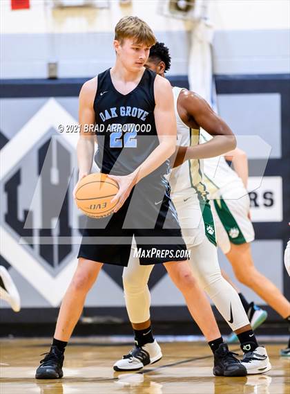 Thumbnail 1 in Eastern Randolph vs Oak Grove (Davidson-Randolph Christmas Classic) photogallery.