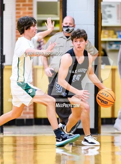 Thumbnail 3 in Eastern Randolph vs Oak Grove (Davidson-Randolph Christmas Classic) photogallery.