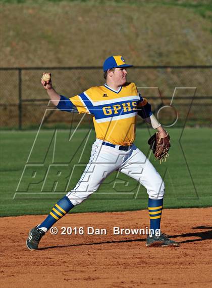 Thumbnail 2 in Carter @ Gatlinburg-Pittman photogallery.