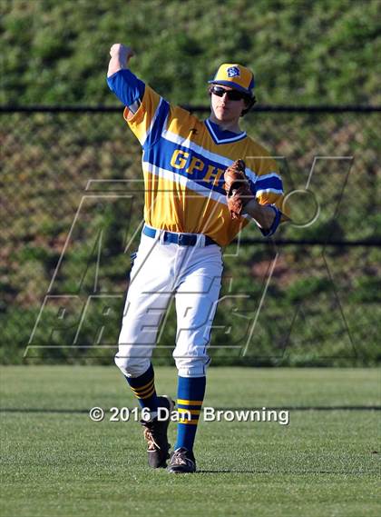 Thumbnail 2 in Carter @ Gatlinburg-Pittman photogallery.