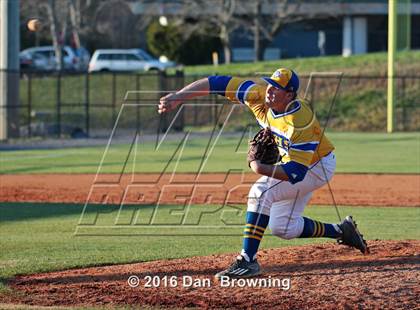 Thumbnail 1 in Carter @ Gatlinburg-Pittman photogallery.