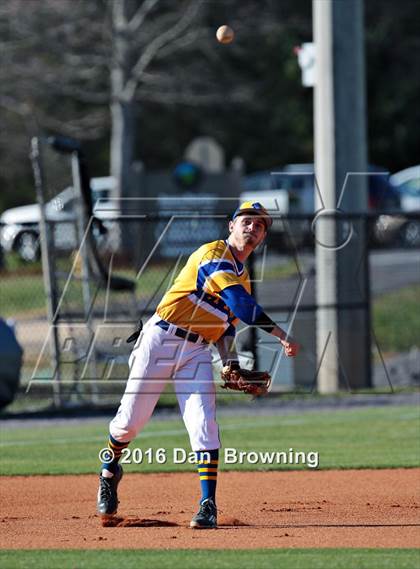 Thumbnail 1 in Carter @ Gatlinburg-Pittman photogallery.