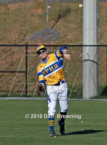 Thumbnail 2 in Carter @ Gatlinburg-Pittman photogallery.
